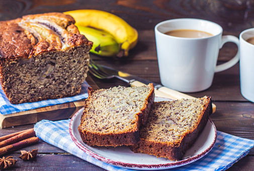 healthy banana bread with mashed ripe bananas, vegetable oil and yogurt